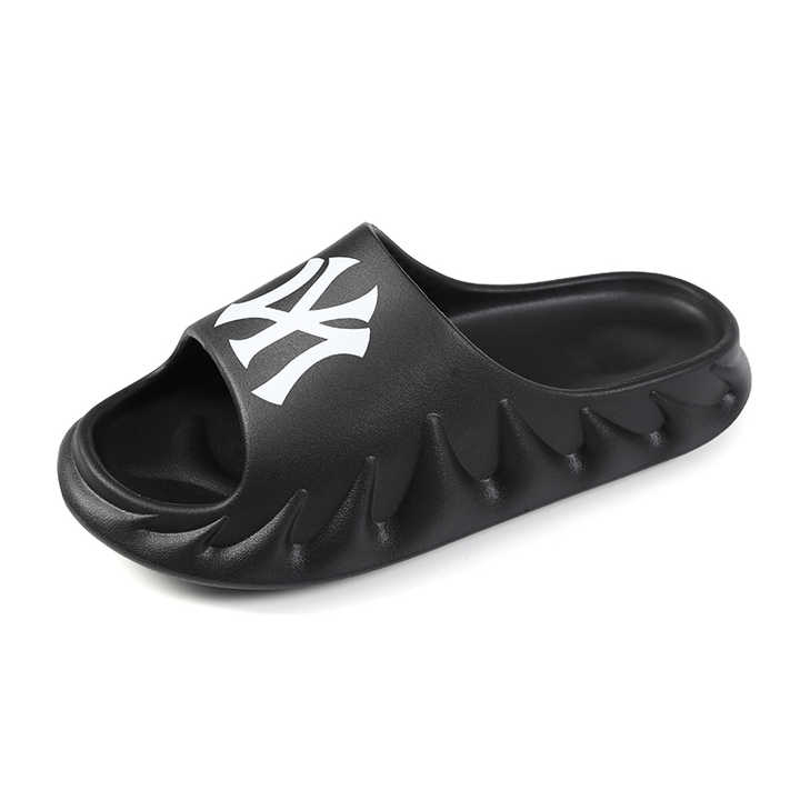 New Yankees Palm Slippers – VCT.ng